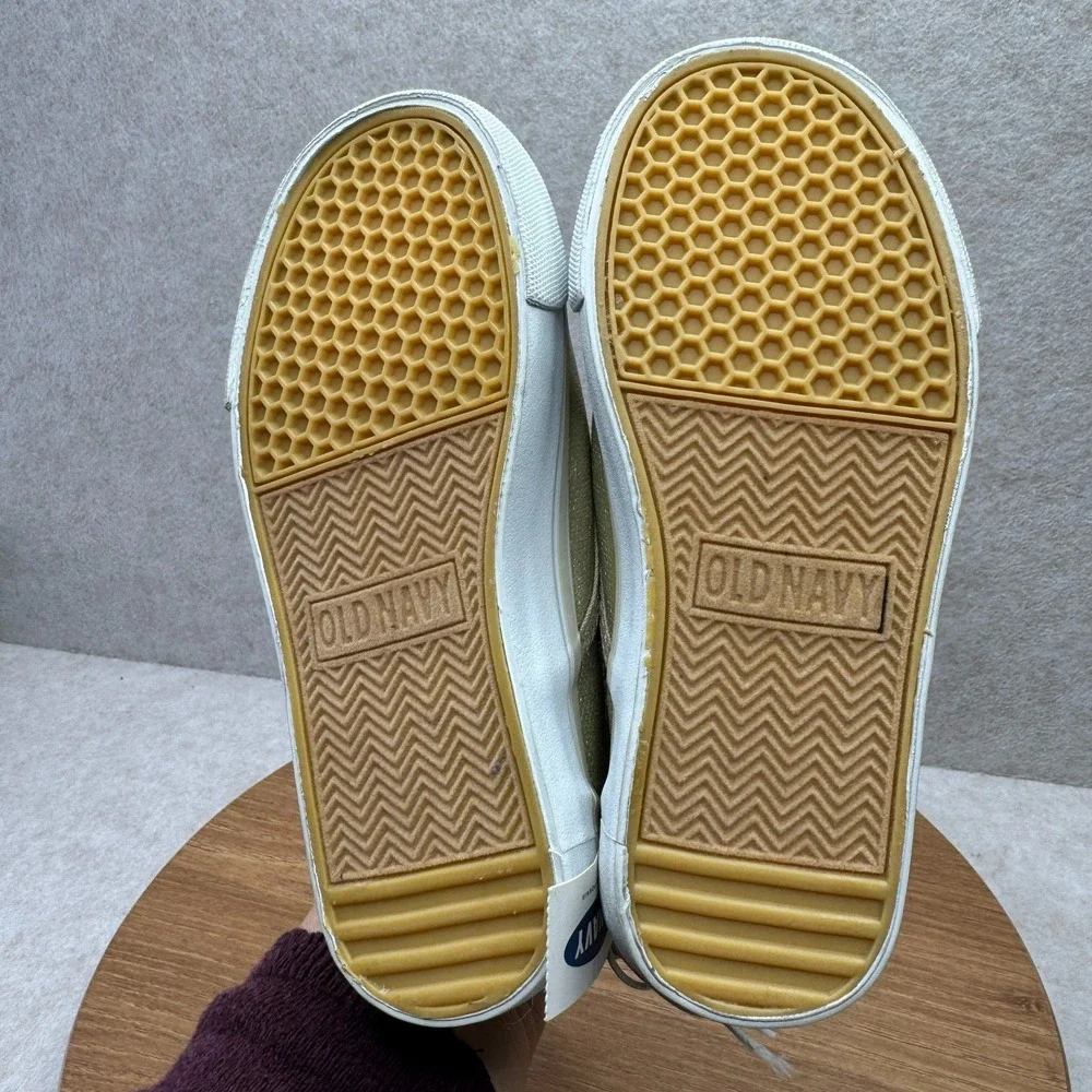 Old Navy Girls Gold Metallic Slip On Sneakers Shoes Size 11 Casual Everyday‎ NWT